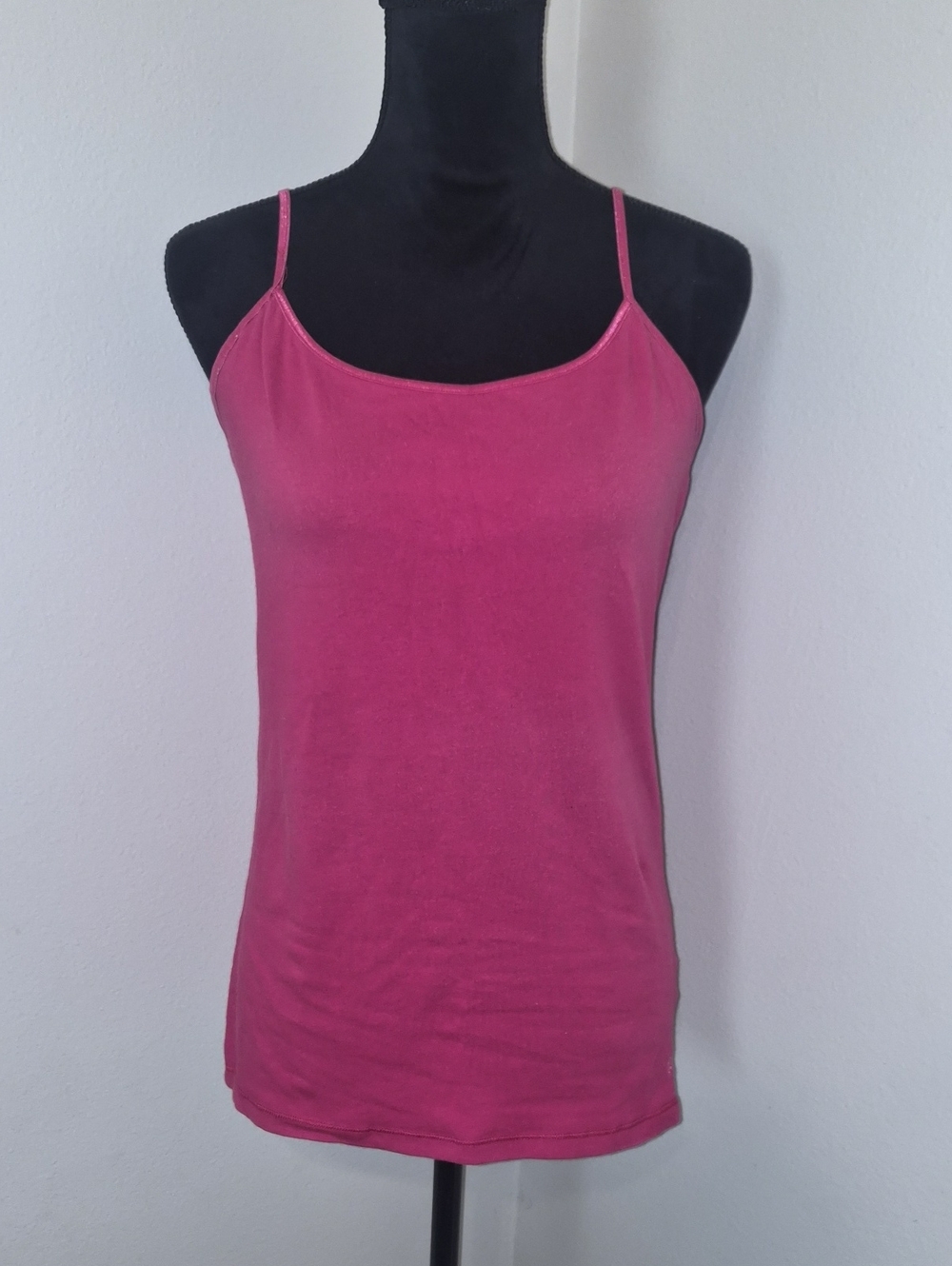 Aeropostale Fuchsia Spaghetti Strap Camisole